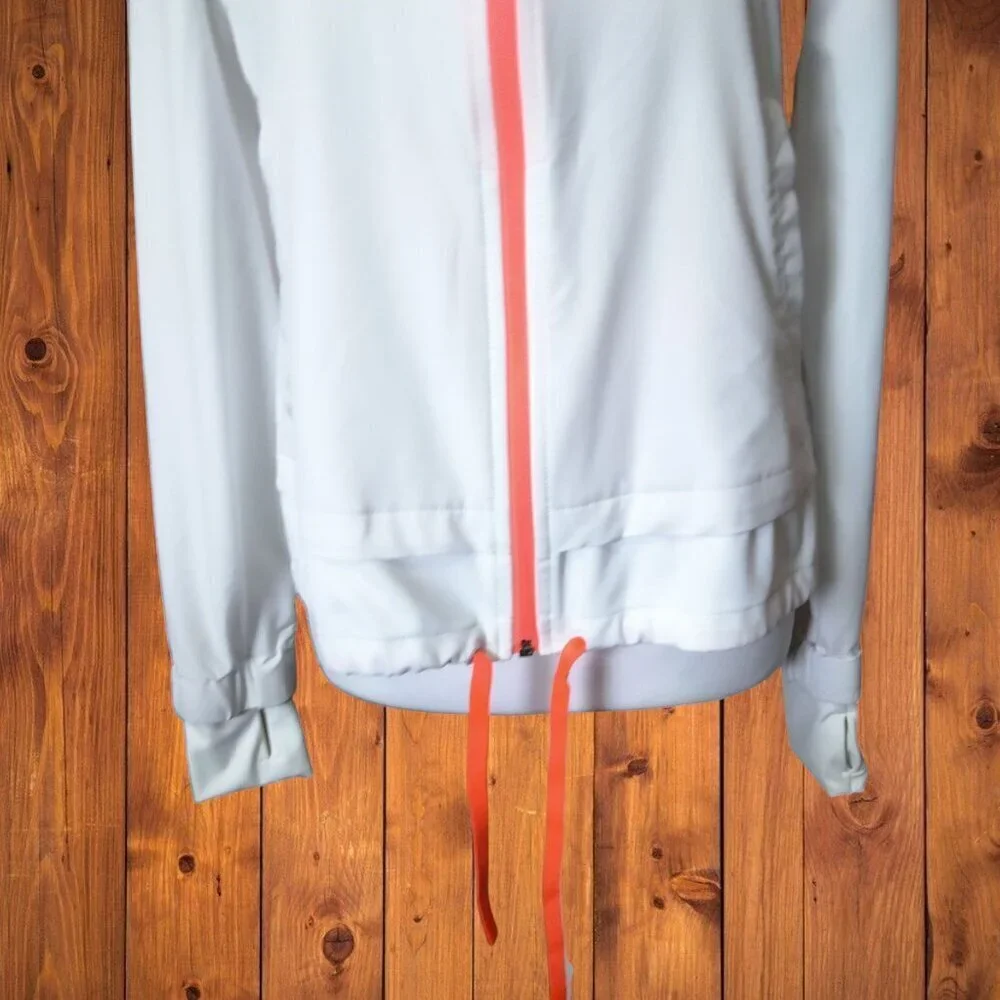 T By Talbots Size P White Zip Up Activewear Jacket Pockets Thumbholes Casual